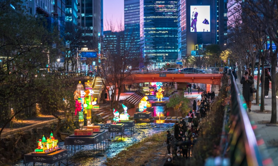 Cheong Gye Cheon: Sông Phun Trào Của Seoul, Dòng Sống Mới Cho Thành Phố