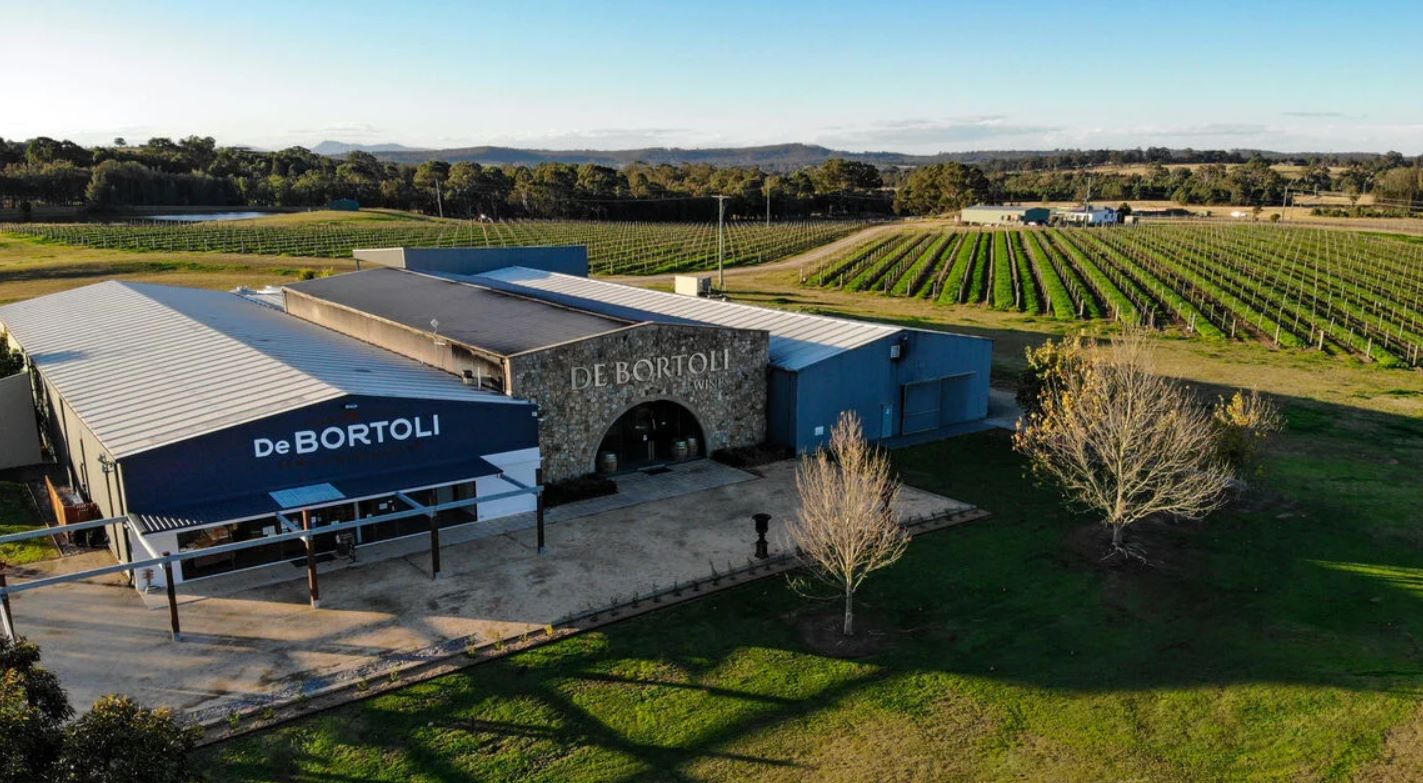 DeBortoli Wines – Sự Kết Hợp Hài Hòa Giữa Nghệ Thuật và Nền Nông Nghiệp Úc