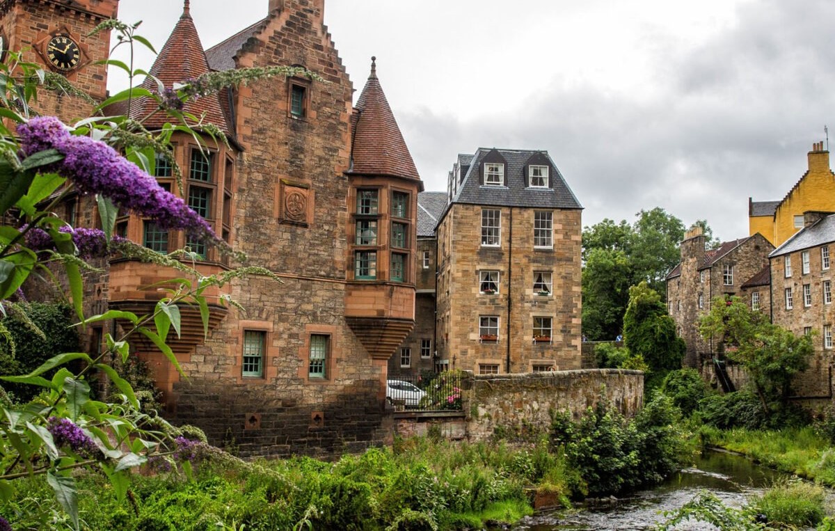Làng Dean: Nét Độc Đáo và Văn Hóa Sống Động Tại Edinburgh