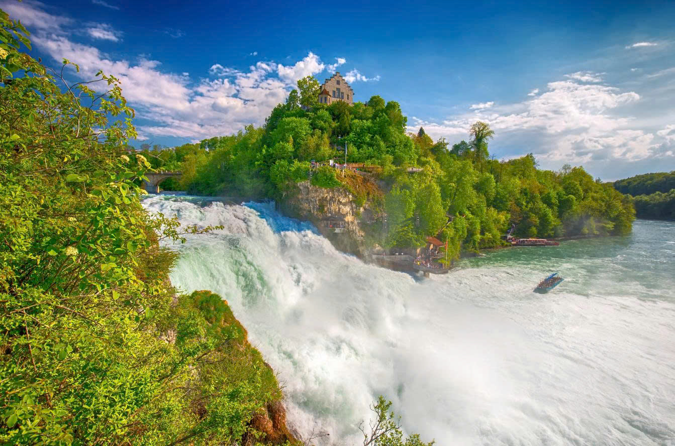Rhine Falls – Thiên Nhiên Hùng Vĩ Tại Trái Tim Châu Âu