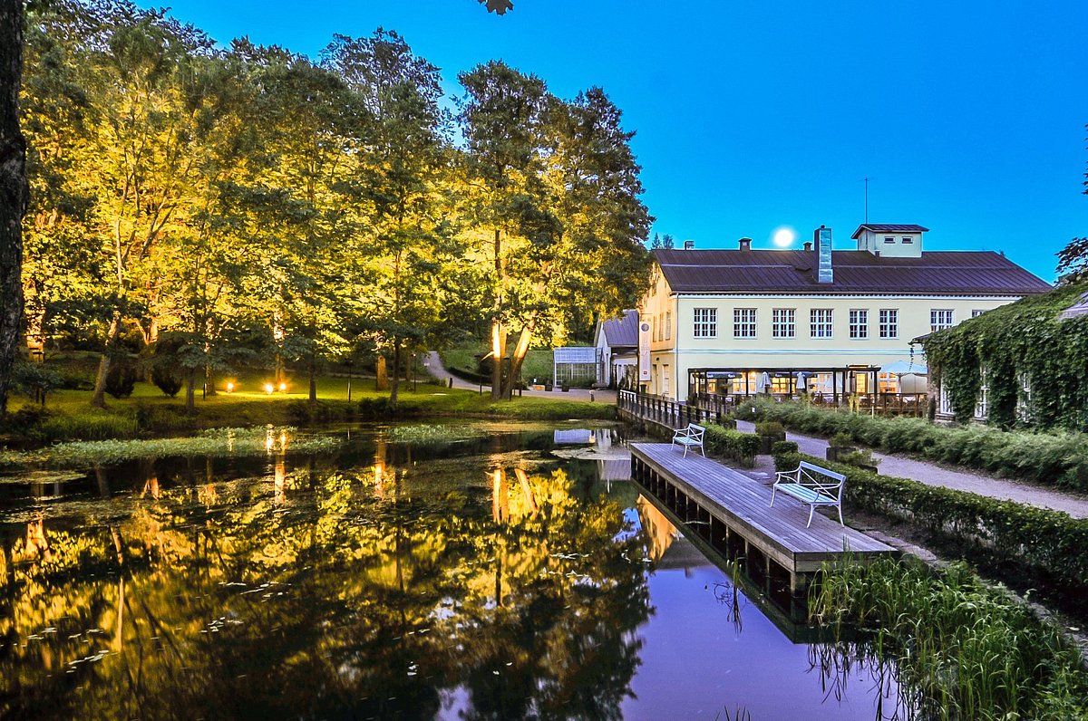 Làng Fiskars: Khám Phá Di Sản Nghệ Thuật của Phần Lan