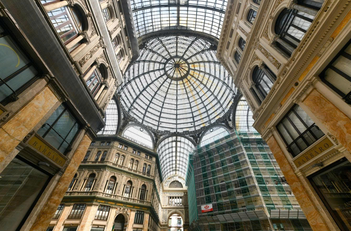 Tuyệt Phẩm Kiến Trúc Galleria Umberto I: Hòa Quyện Nét Cổ Điển và Sự Sang Trọng Đương Đại