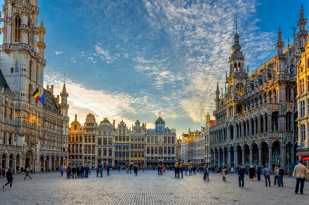 Grand Place Brussels: Diễm lệ của Lịch sử và Văn hóa Bỉ