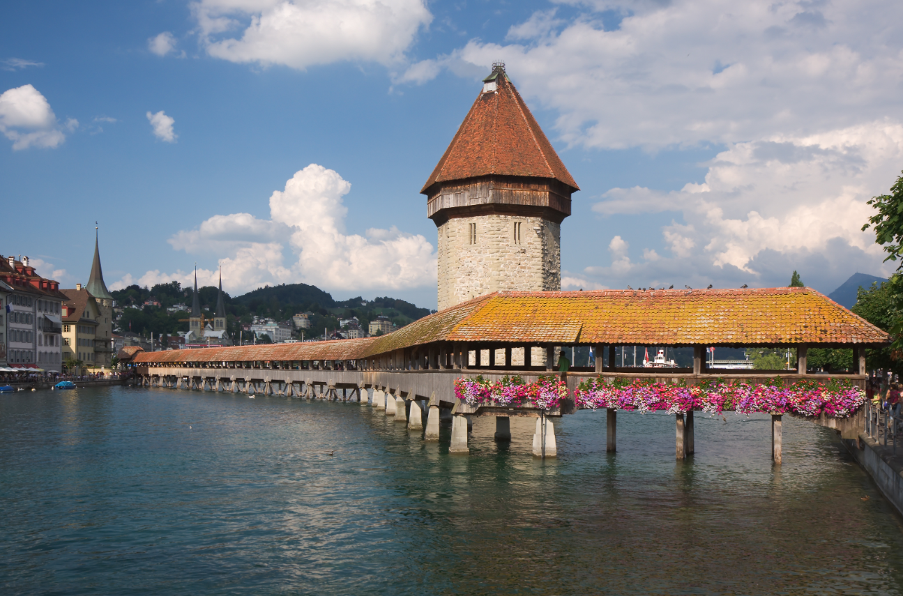Lucerne: Nét Đẹp Lịch Sử và Thiên Nhiên của Thụy Sĩ