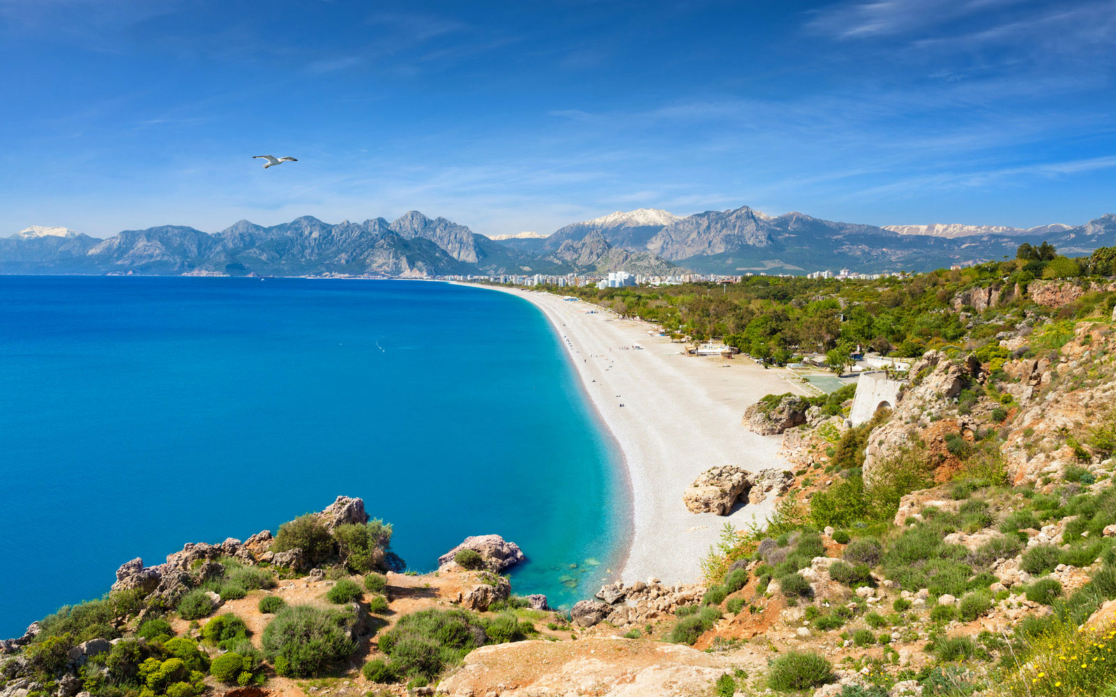 Konyaaltı Beach: Bãi Biển Hấp Dẫn ở Antalya, Thổ Nhĩ Kỳ