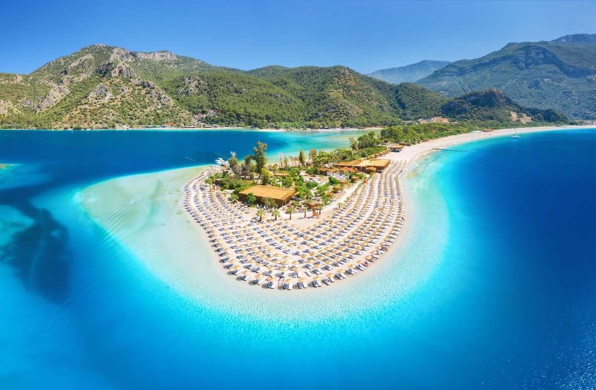 Ölüdeniz Beach: Thiên Đường Biển Xanh tại Fethiye, Thổ Nhĩ Kỳ