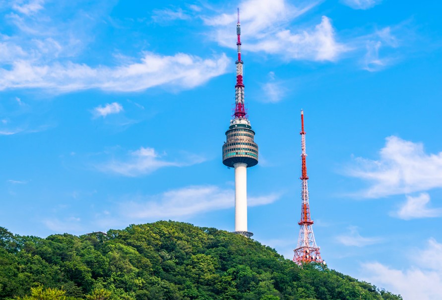 Tầm Nhìn Vĩ Đại từ N Seoul Tower: Thành Phố Seoul Dưới Ánh Sáng Lấp Lánh