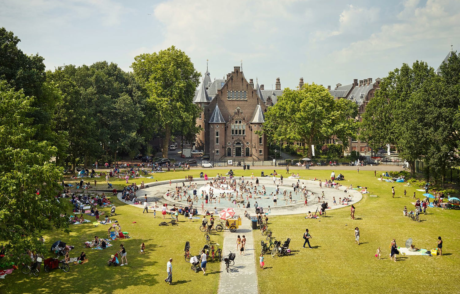 Công viên Oosterpark: Oải Hương và Sức Sống ở Trái Tim Amsterdam