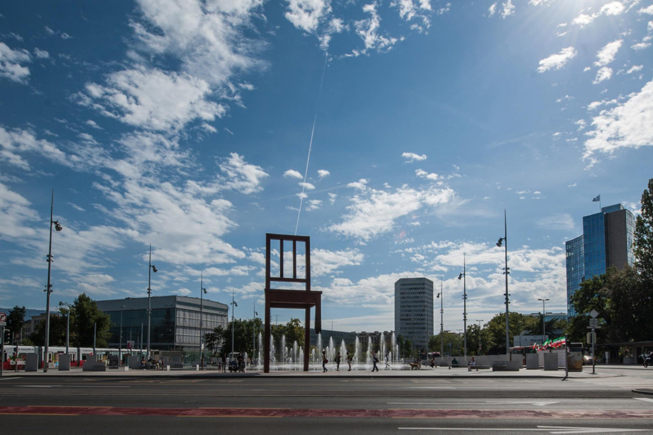 Place des Nations: Trung tâm Hòa Bình và Đối Thoại Quốc Tế