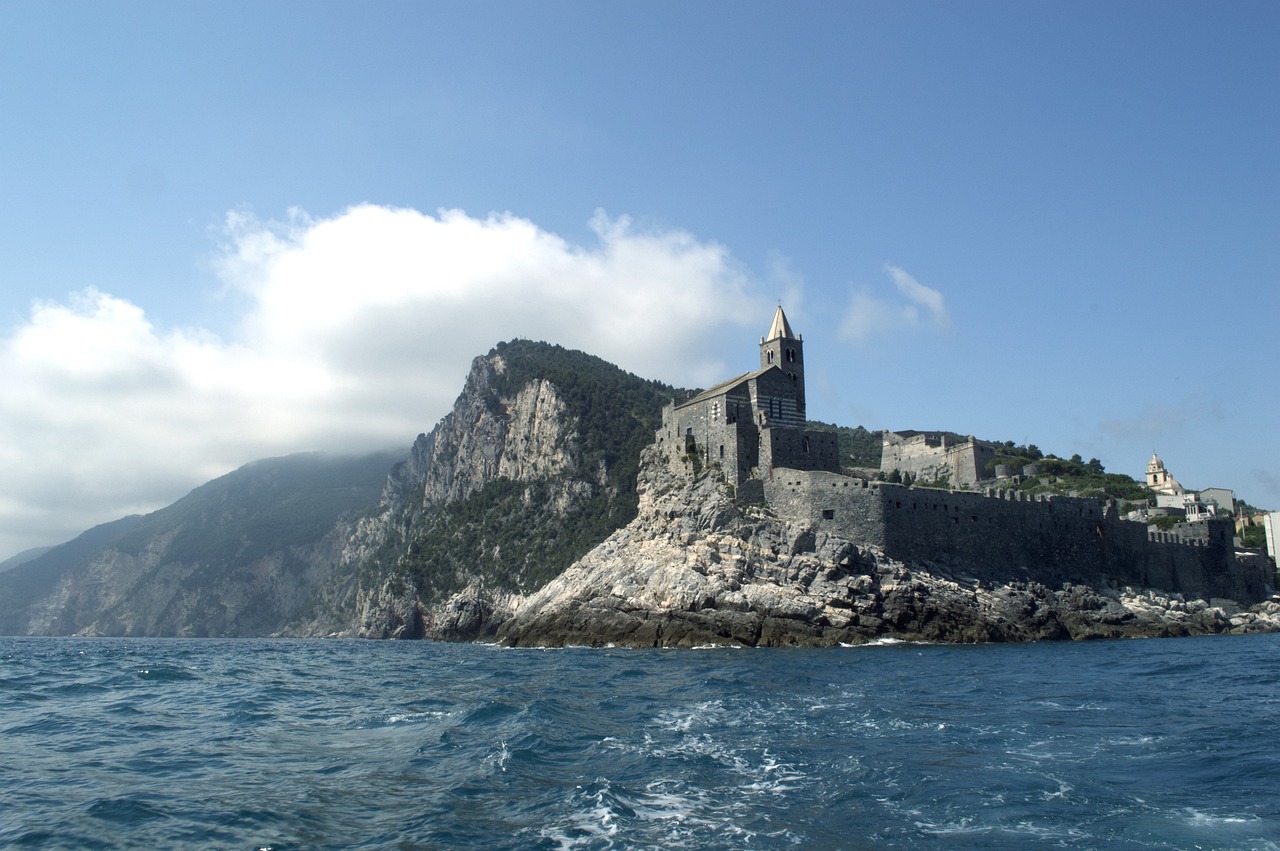 Portovenere: Hòn Ngọc Biển Cổ Đại của Italia