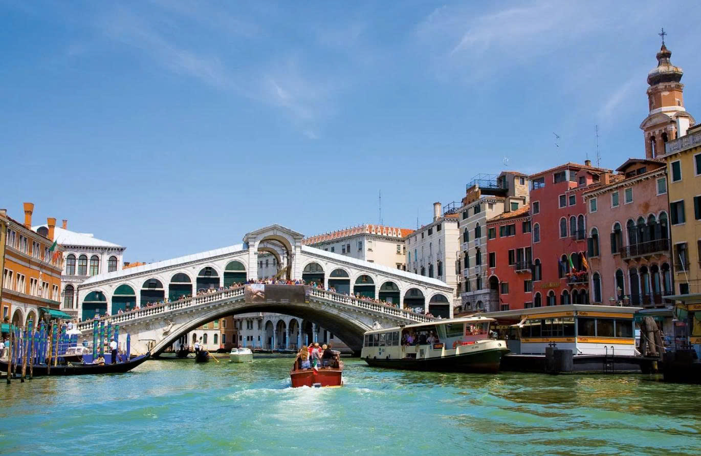 Cầu Rialto – Biểu tượng kiến trúc lâu đời của Venice