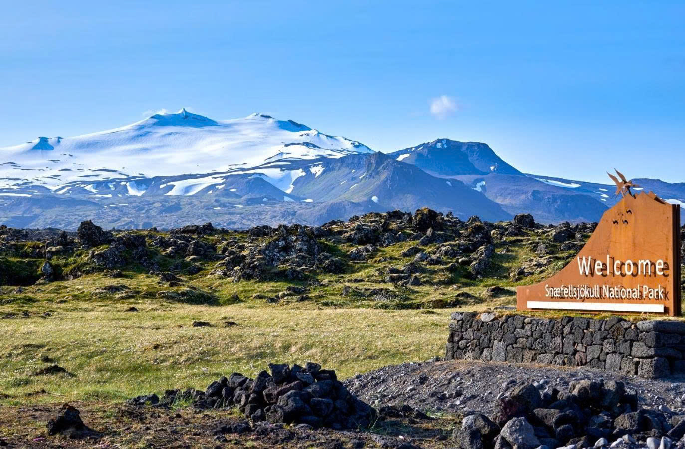 Snæfellsjökull: Bức Tranh Thiên Nhiên Hùng Vĩ Trên Vùng Đất của Thiên Thạch