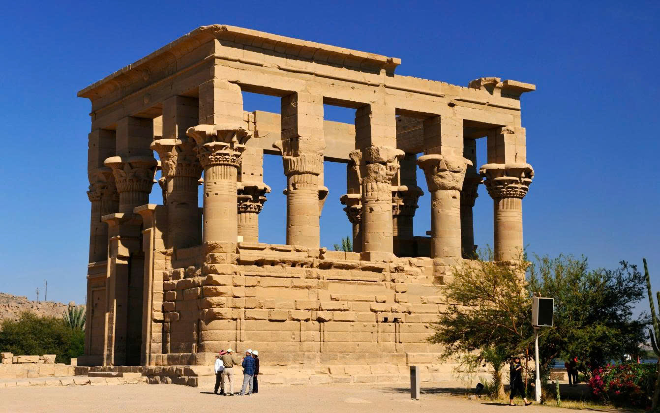 Ngôi đền cổ kính: Hành trình vào Đền thờ Isis