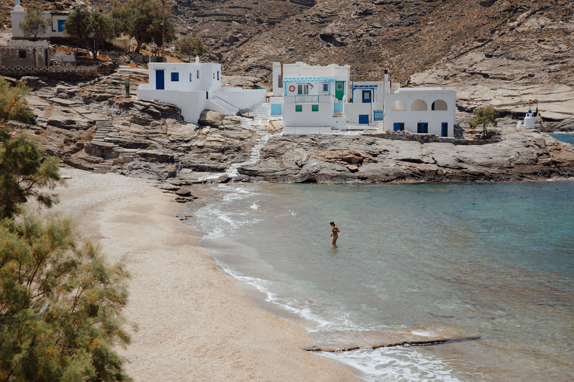 Thiên nhiên tươi đẹp và Lịch sử Độc đáo của Đảo Tinos