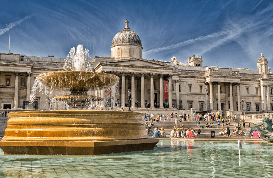 Trafalgar Square: Trái Tim Nghệ Thuật và Văn Hóa của London