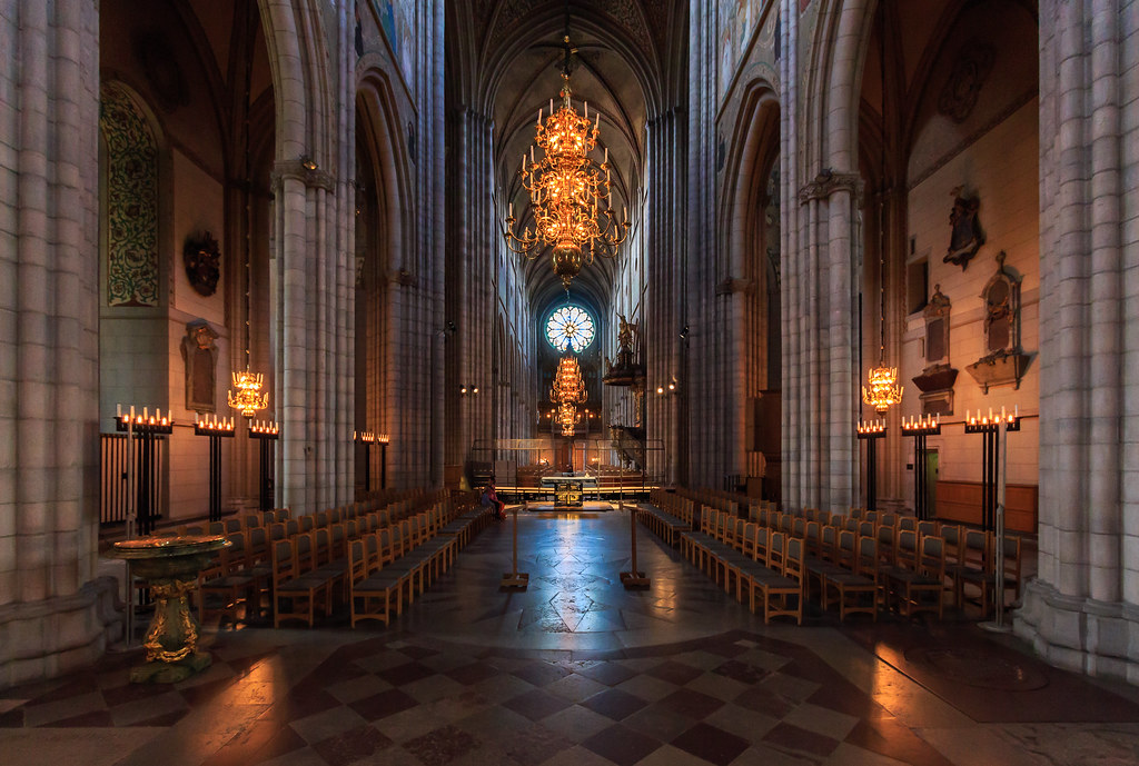 Nhà thờ Uppsala: Biểu tượng của Đức Tin và Di Sản