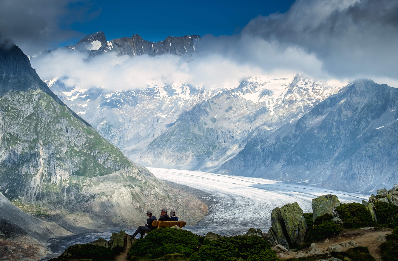 Sông Băng Aletsch: Hành Trình Đến Trái Tim Lạnh Lẽo Của Alps