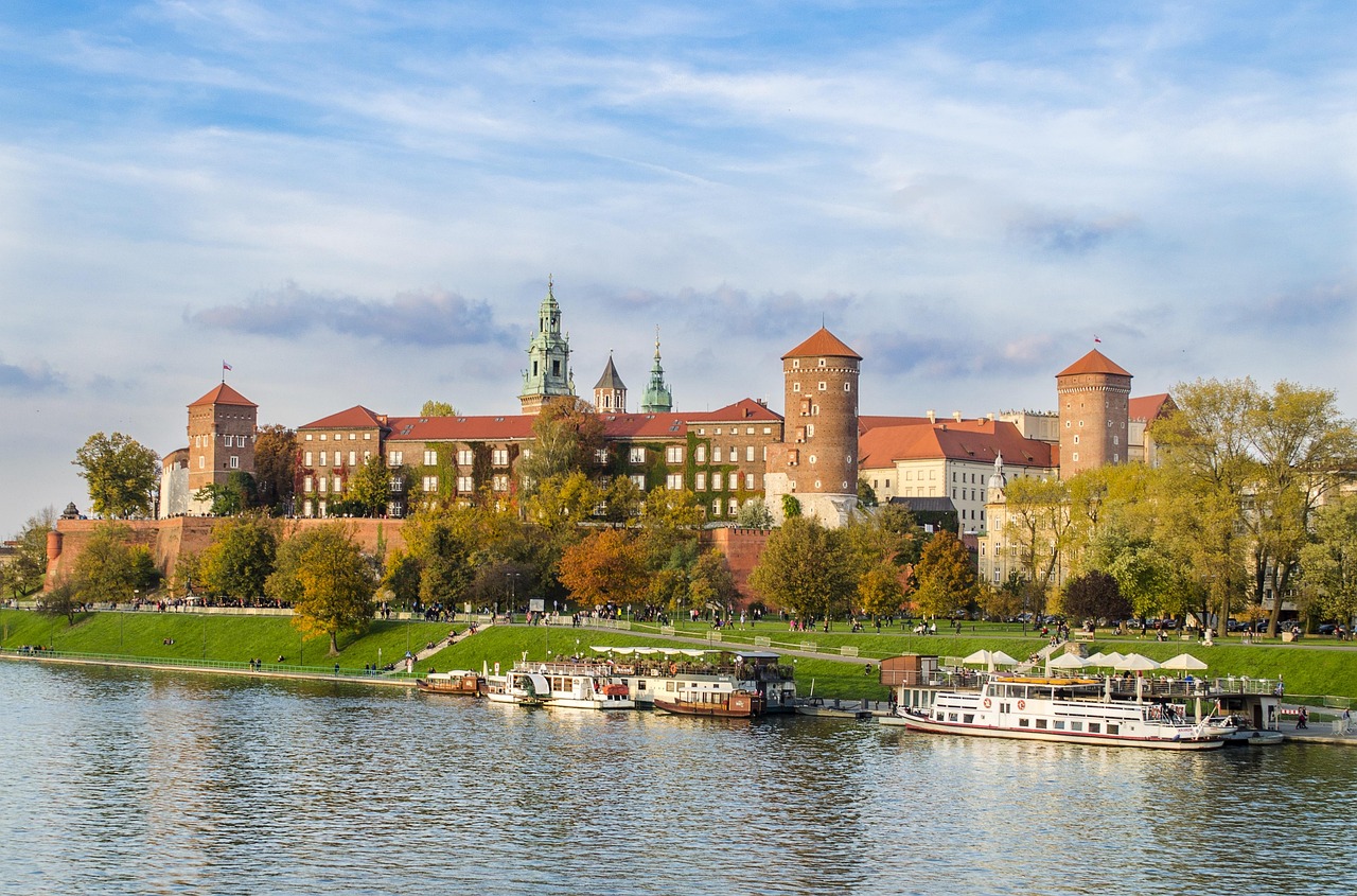 Wawel Castle: Hành Trình Nguyên Thủy Trong Lời Chân Dung Lịch Sử