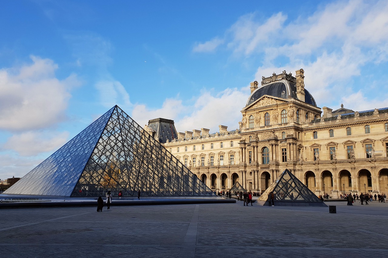 Paris – Thành phố Ánh sáng