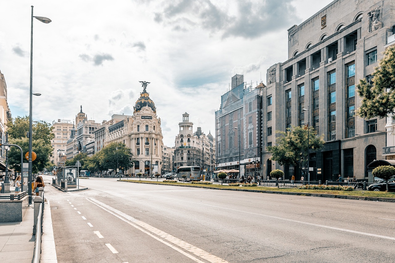 Madrid – thành phố đầy màu sắc lịch sử, nghệ thuật và sôi động của Tây Ban Nha