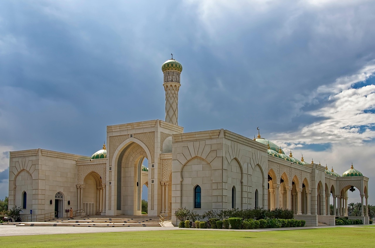 Oman Vẫy Gọi: 7 Ngày Phiêu Lưu Đến Ốc Đảo Wadi Bani Khalid Tuyệt Đẹp