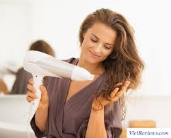 Nên mua máy sấy tóc thế nào??