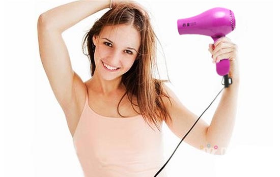 14 công dụng của máy sấy tóc có thể bạn chưa biết