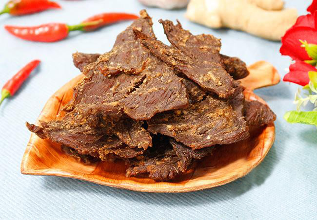 Cách làm bò khô Hồng Kông cực ngon nhâm nhi ngày Tết