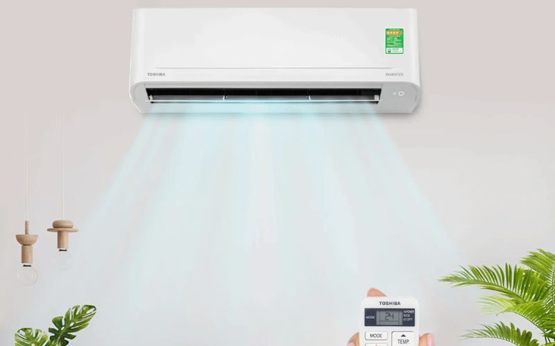 So sánh máy lạnh Daikin và Toshiba chi tiết, nên chọn hãng nào tốt hơn?
