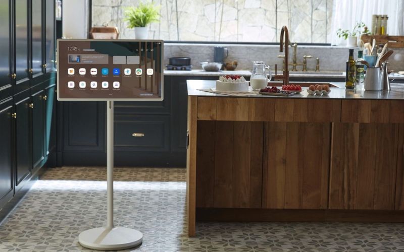 Giải mã cơn sốt Tivi LG Stand by me đang làm mưa làm gió trên thị trường