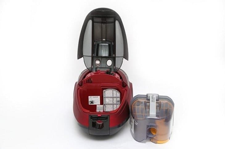 Khoang chứa bằng hộp nhựa
