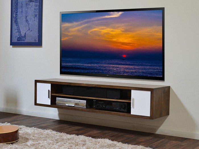 Có nên treo tivi lên tường và những lưu ý quan trọng