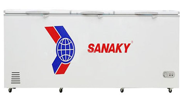 Tủ đông Sanaky 1300 lít VH-1399HY 3 cánh hiện đại