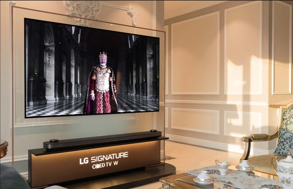 Tivi LG 100 inch được dự đoán vẫn sẽ giữ nguyên thiết kế siêu mỏng, hiện đại cùng bộ giá đỡ bằng kim loại