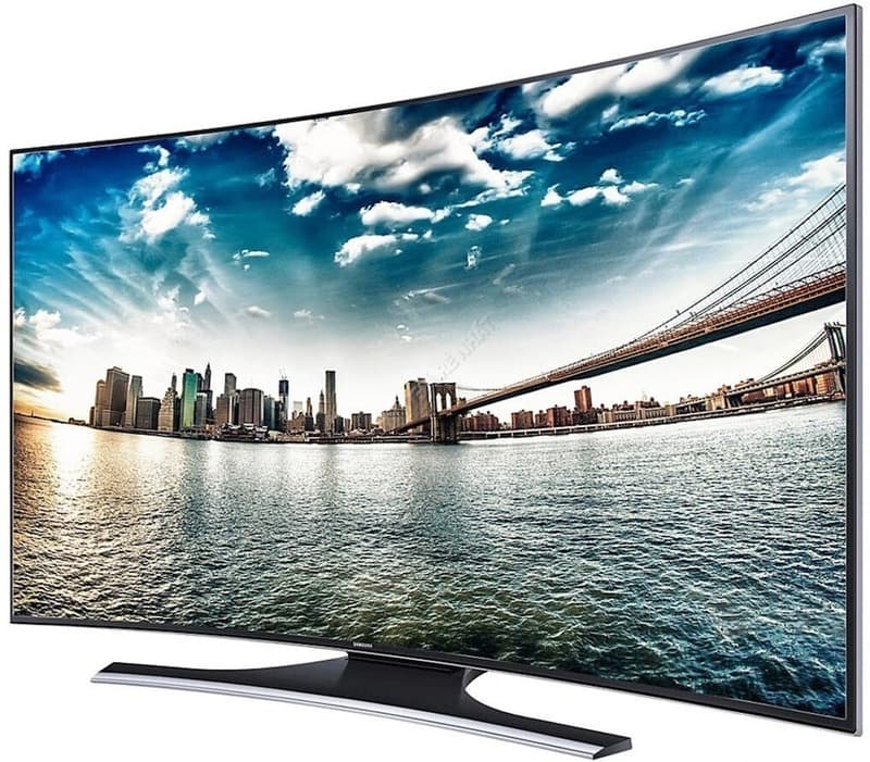 Tivi Samsung mang đến chất lượng hình ảnh rực rỡ, màu sắc bóng bẩy, độ sáng cao, từng khung hình chuyển động nhịp nhàng, lôi cuốn