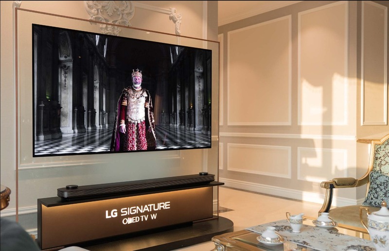 LG W7 loại bỏ chân đế cồng kềnh, giúp nâng tầm giá trị thẩm mỹ cho không gian