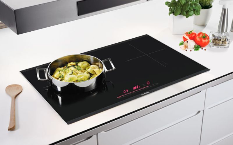 Khi bếp hiển thị số 0, đây là dấu hiệu cho biết bếp đã sẵn sàng để sử dụng Khi bếp hiển thị số 0, đây là dấu hiệu cho biết bếp đã sẵn sàng để sử dụng