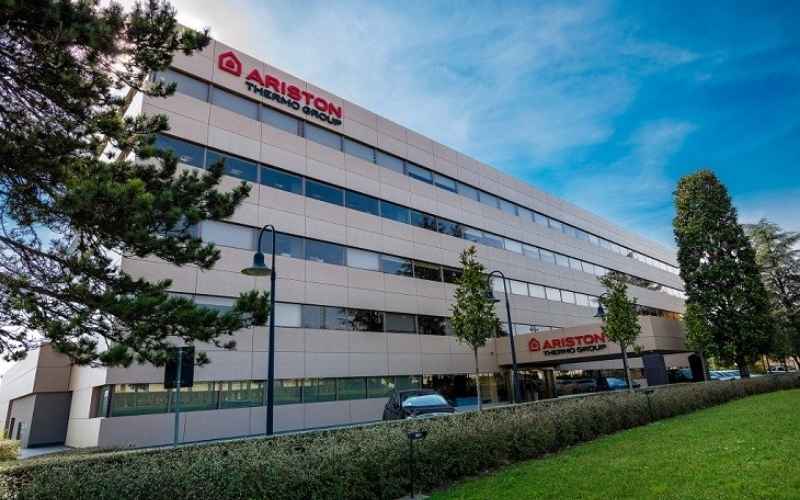 Ariston – thương hiệu gia dụng hàng đầu từ Ý với hơn 90 năm kinh nghiệm Ariston – thương hiệu gia dụng hàng đầu từ Ý với hơn 90 năm kinh nghiệm