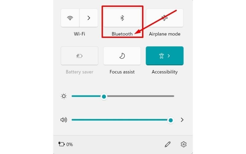 Nếu không thấy biểu tượng Bluetooth, nhấp vào biểu tượng bút chì, chọn Add, và thêm Bluetooth vào danh sách hiển thị.
