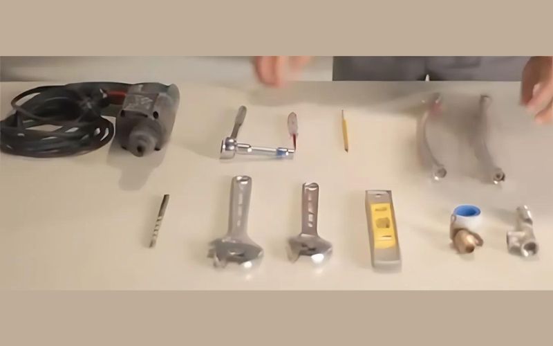 Các dụng cụ cần trước khi bắt đầu cách lắp đặt máy nước nóng Ariston Các dụng cụ cần trước khi bắt đầu cách lắp đặt máy nước nóng Ariston