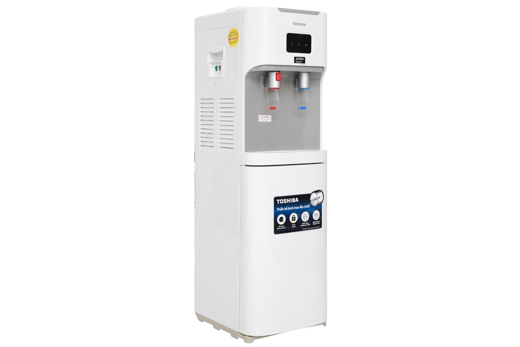 Công suất làm nóng 550W, làm lạnh 120W cung cấp lượng nước dồi dào