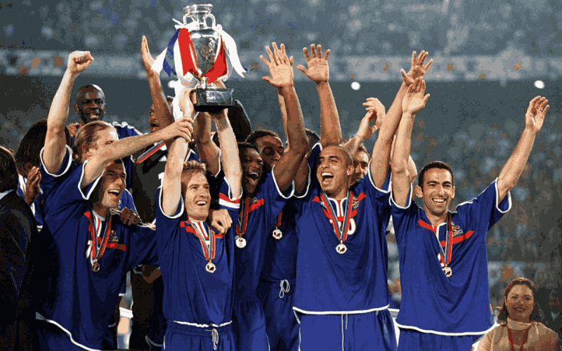  Cup EURO là biểu tượng của niềm đam mê, sự đoàn kết và tinh thần thể thao cao đẹp