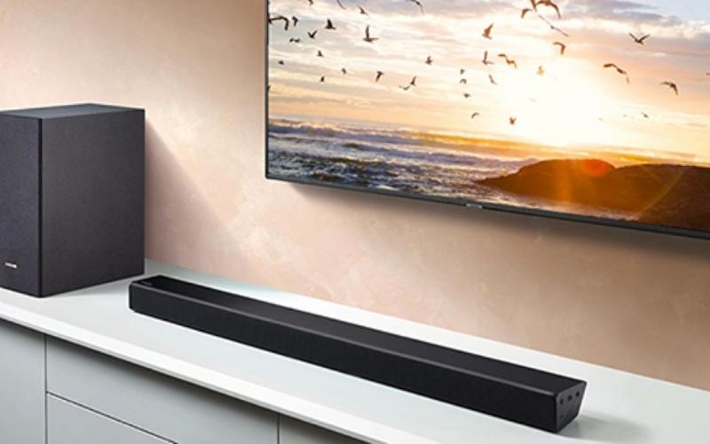 Công nghệ Bluetooth giúp âm thanh tivi Samsung lan tỏa, biến mọi bộ phim thành trải nghiệm tuyệt vời Công nghệ Bluetooth giúp âm thanh tivi Samsung lan tỏa, biến mọi bộ phim thành trải nghiệm tuyệt vời