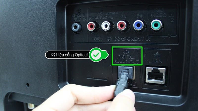Cách kết nối soundbar với tivi bằng dây cáp quang