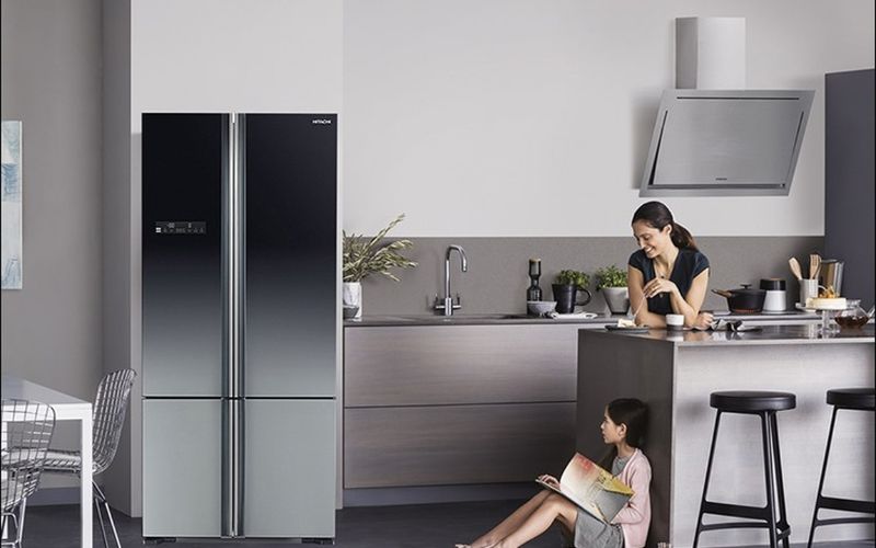 Bố trí tủ lạnh đúng kích thước giúp không gian cảm giác rộng rãi, thoải mái hơn