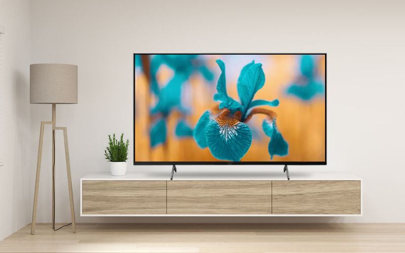 Màn hình 4K Ultra HD của tivi này mang đến độ phân giải 3840 x 2160 pixels Màn hình 4K Ultra HD của tivi này mang đến độ phân giải 3840 x 2160 pixels