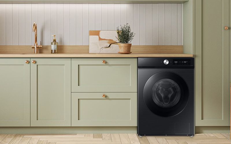 Thiết kế Bespoke hiện đại làm nổi bật cả không gian sử dụng Thiết kế Bespoke hiện đại làm nổi bật cả không gian sử dụng