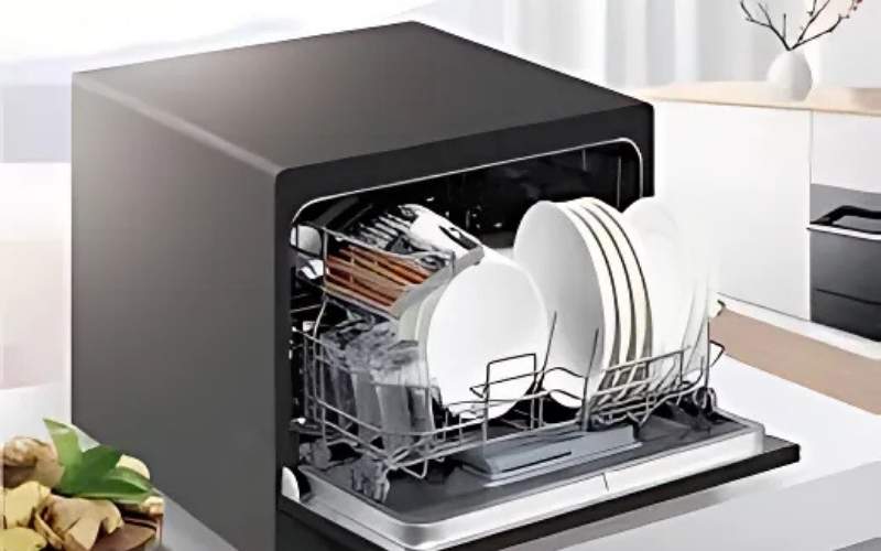 Bosch SKS68BB008 tích hợp công nghệ AquaStop, bảo vệ an toàn tuyệt đối trước mọi nguy cơ rò rỉ nước Bosch SKS68BB008 tích hợp công nghệ AquaStop, bảo vệ an toàn tuyệt đối trước mọi nguy cơ rò rỉ nước