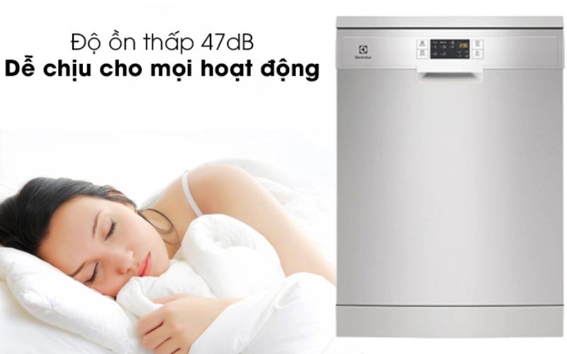 Máy hoạt động êm ái với độ ồn chỉ 47dB, mang lại không gian yên tĩnh cho không gian bếp nhà bạn Máy hoạt động êm ái với độ ồn chỉ 47dB, mang lại không gian yên tĩnh cho không gian bếp nhà bạn