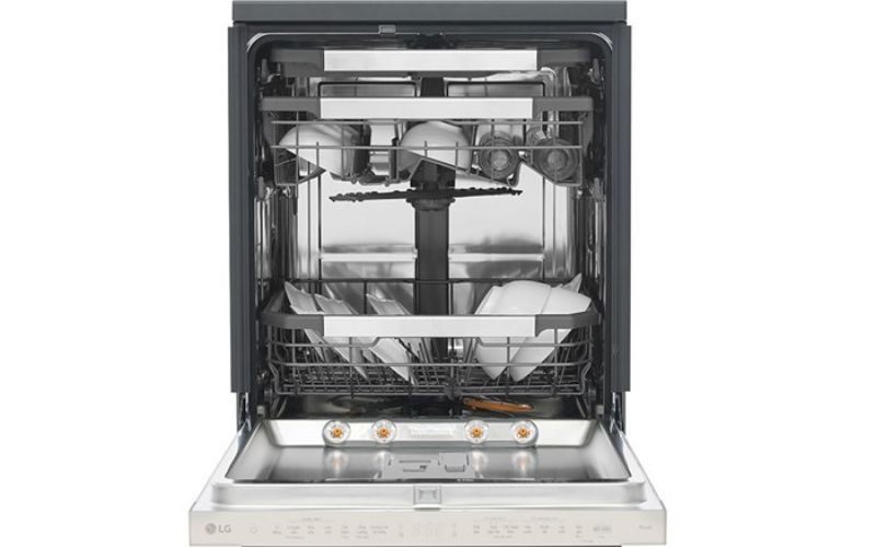 Hệ thống Quadwash đa chiều 4 cánh tay linh tạo hiệu quả làm sạch ấn tượng Hệ thống Quadwash đa chiều 4 cánh tay linh tạo hiệu quả làm sạch ấn tượng